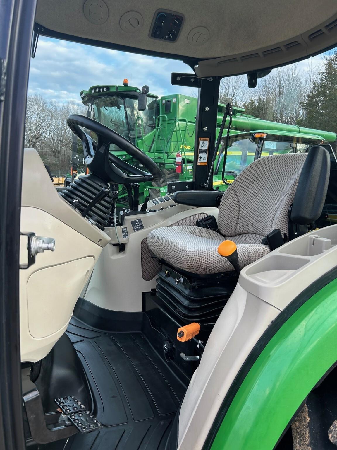 2022 John Deere 4066R Image