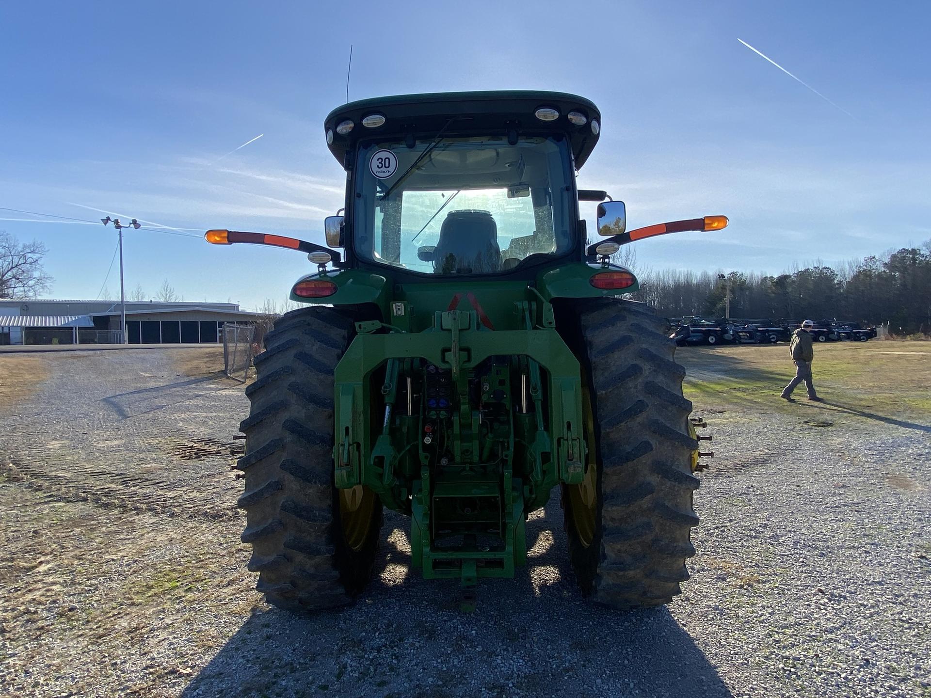 2018 John Deere 8270R