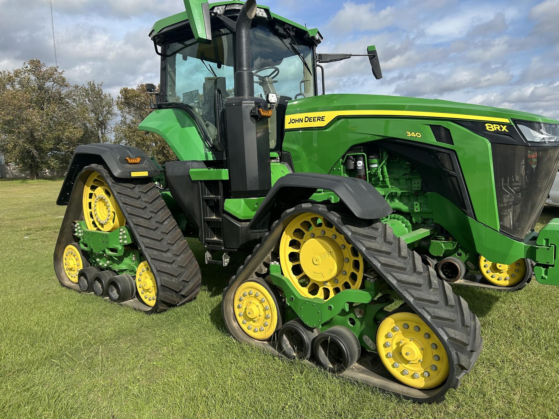 2022 John Deere 8RX 340