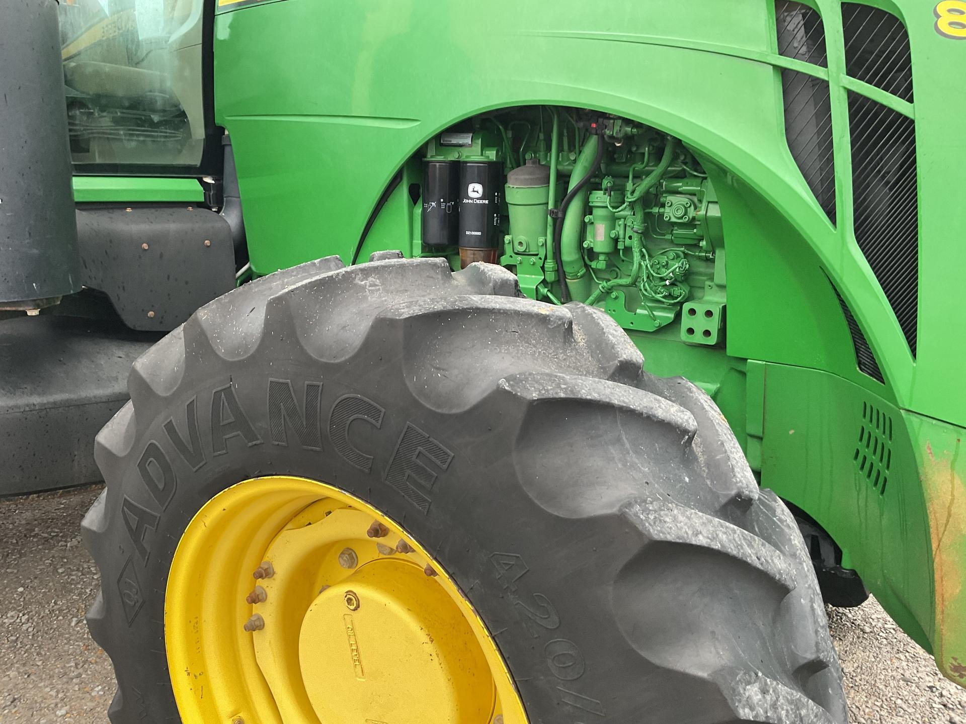 2012 John Deere 8285R Image