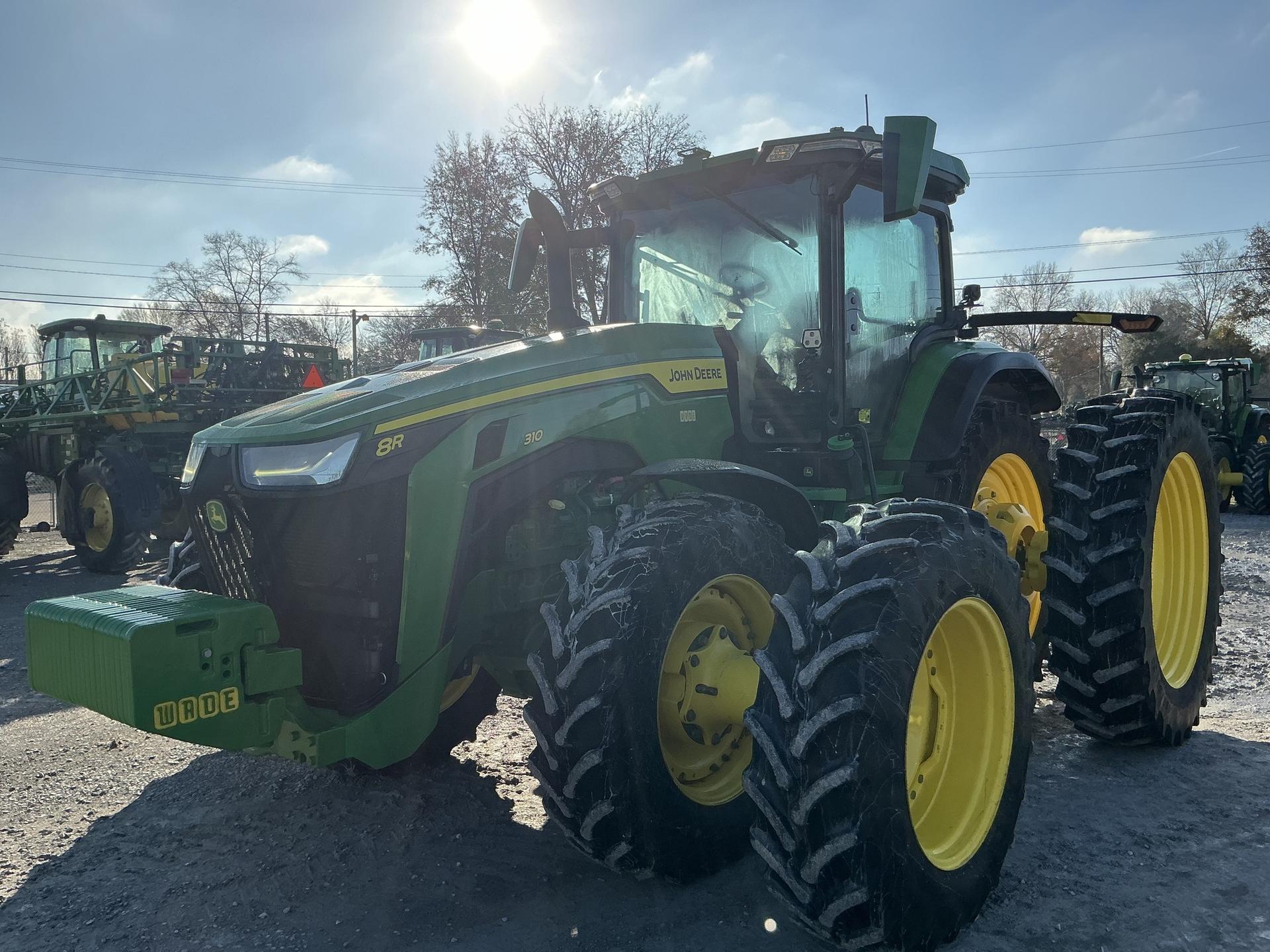 2022 John Deere 8R 310 Image