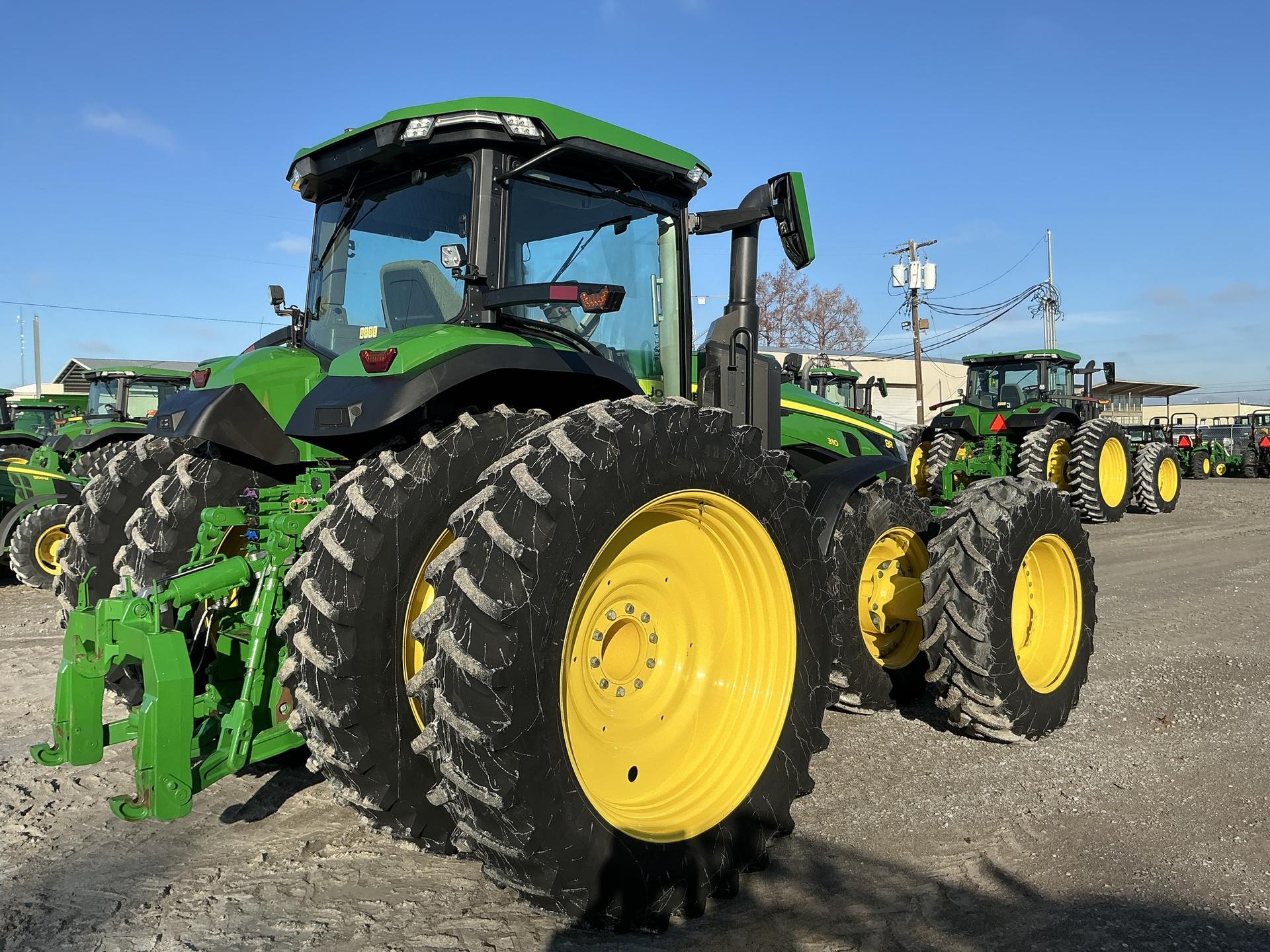 2023 John Deere 8R 310 Image