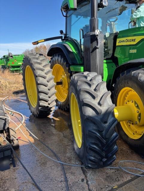 2024 John Deere 8R 310 Image