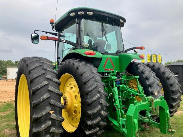 2016 John Deere 8320R