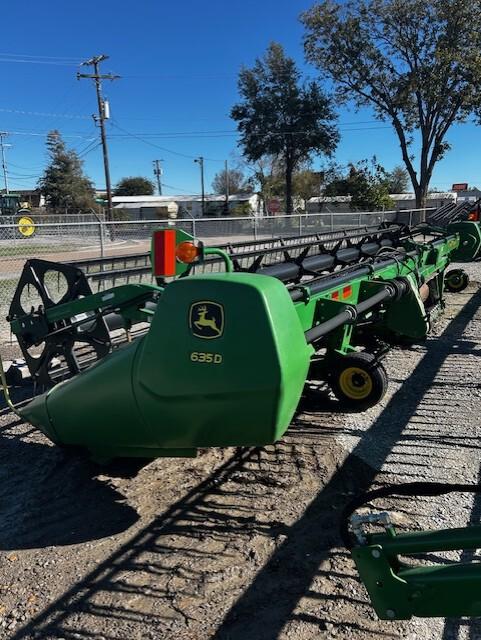 2012 John Deere 635D