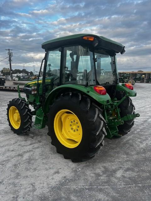 2023 John Deere 5060E