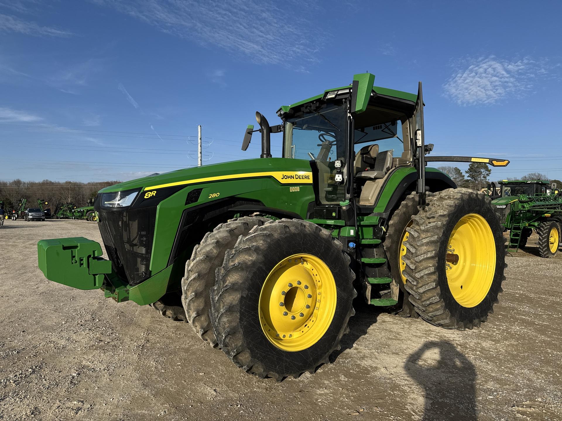 2023 John Deere 8R 280 Image