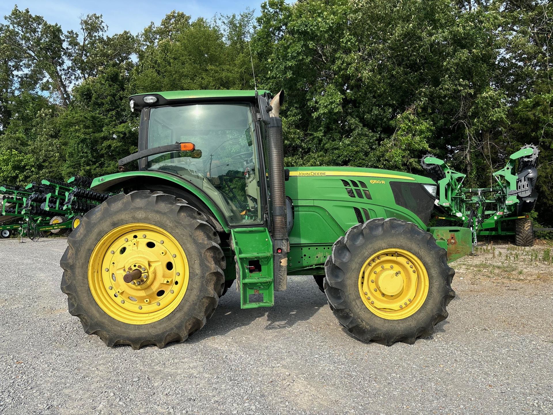 2013 John Deere 6150R