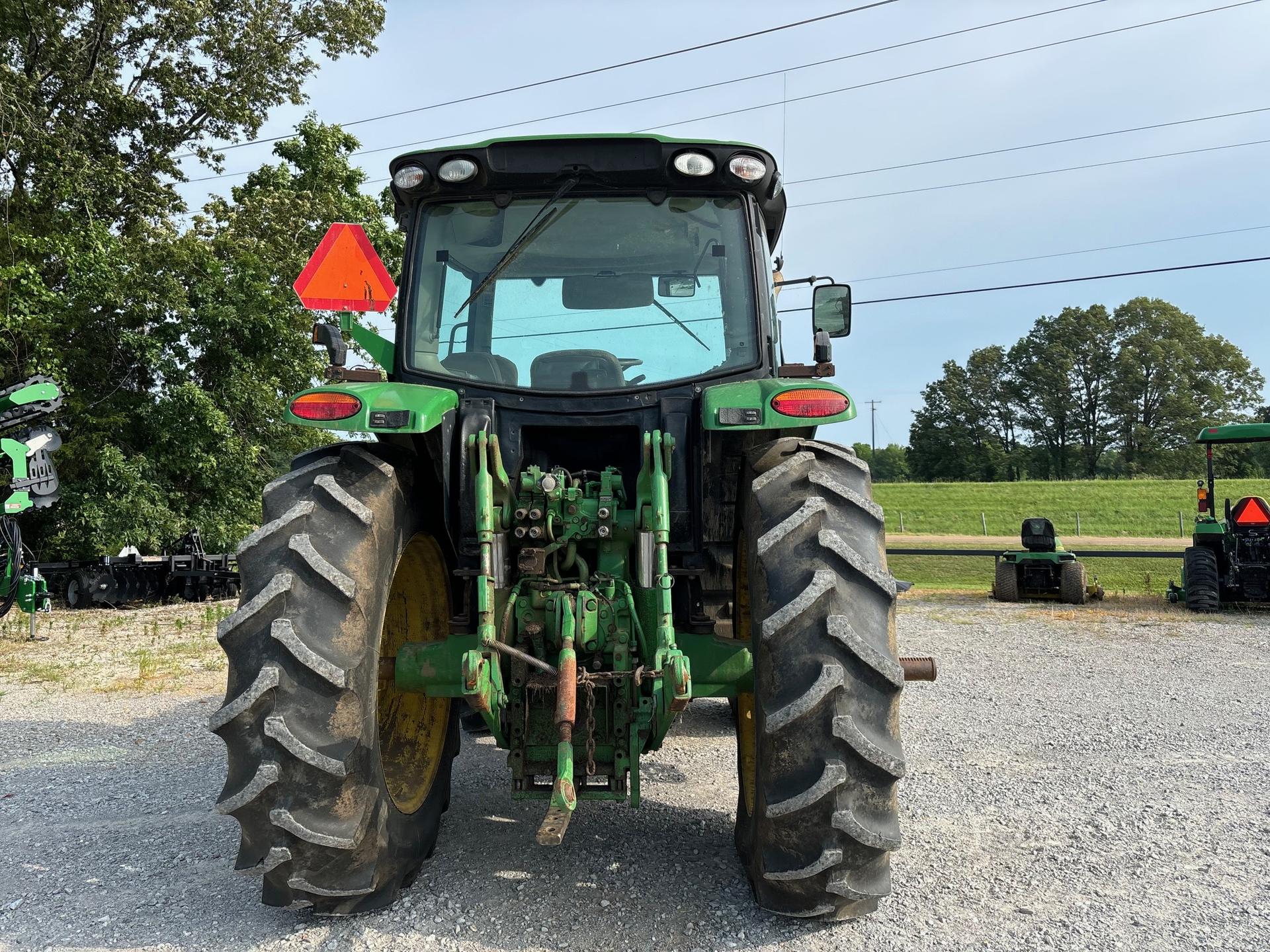 2013 John Deere 6150R