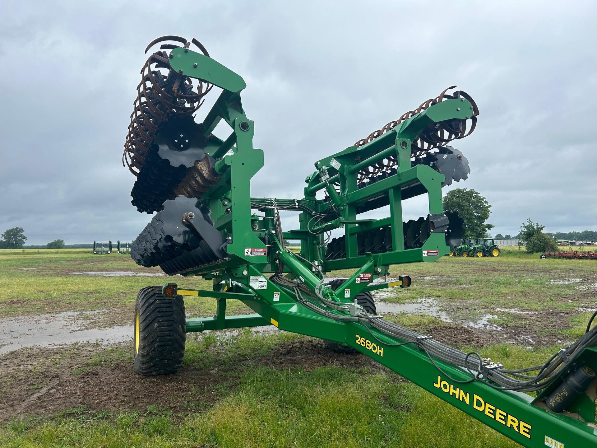 2021 John Deere 2680H