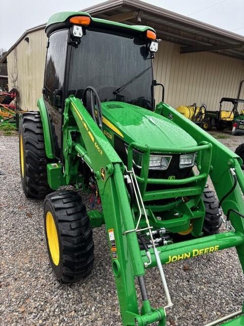 2023 John Deere 4052R