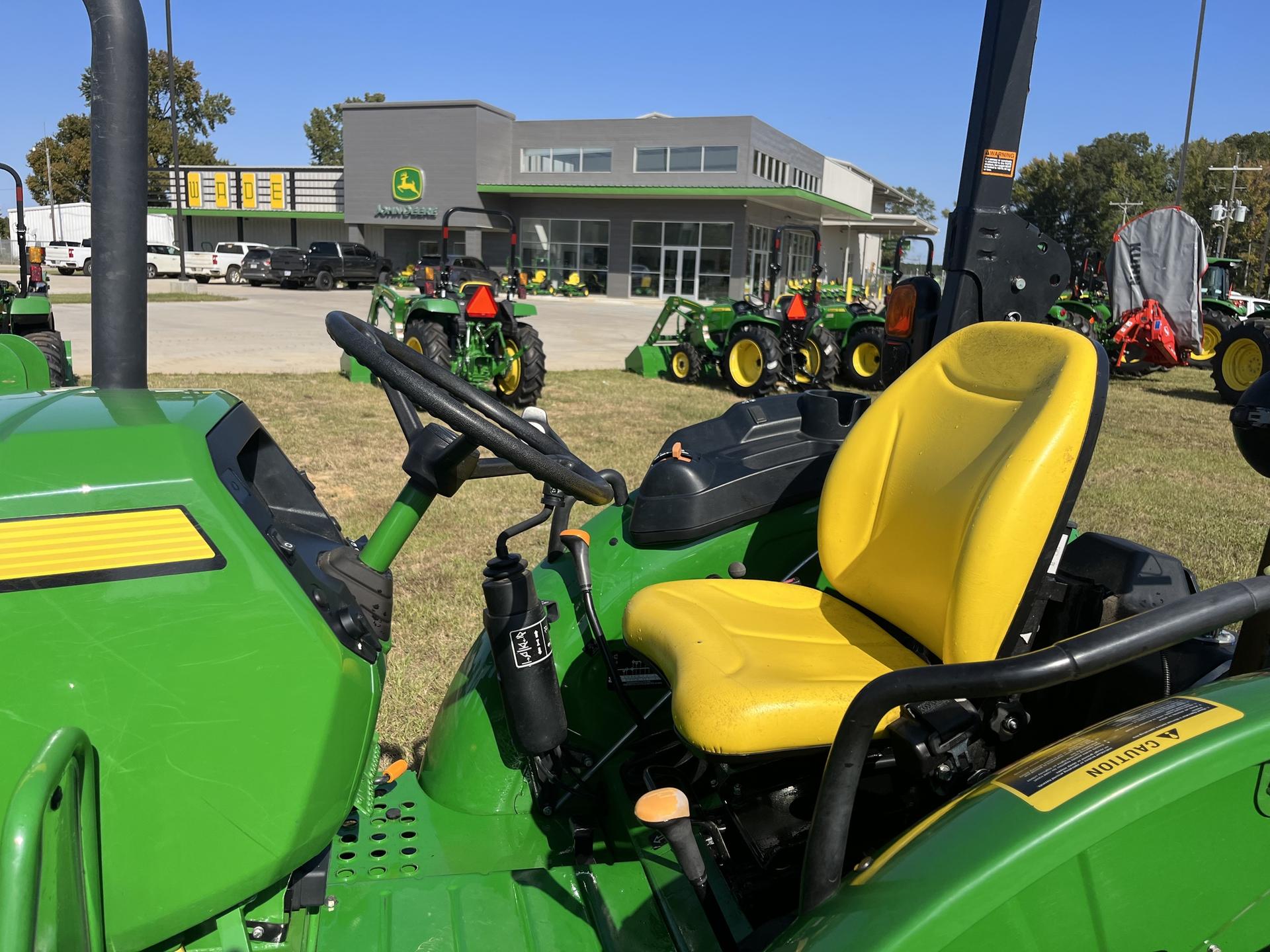 2018 John Deere 5045E