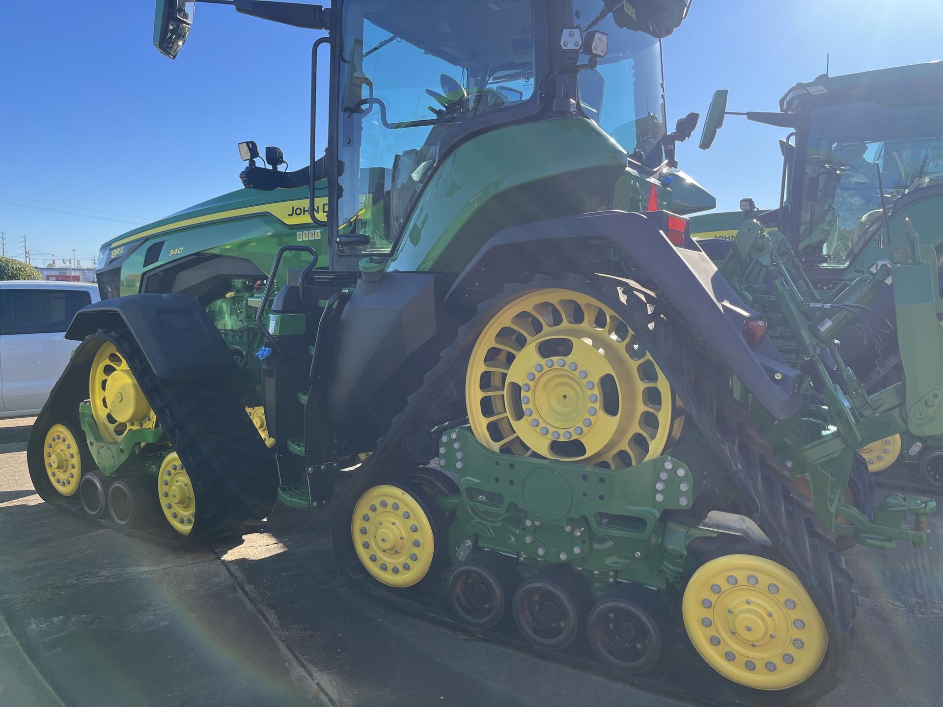 2023 John Deere 8RX 340