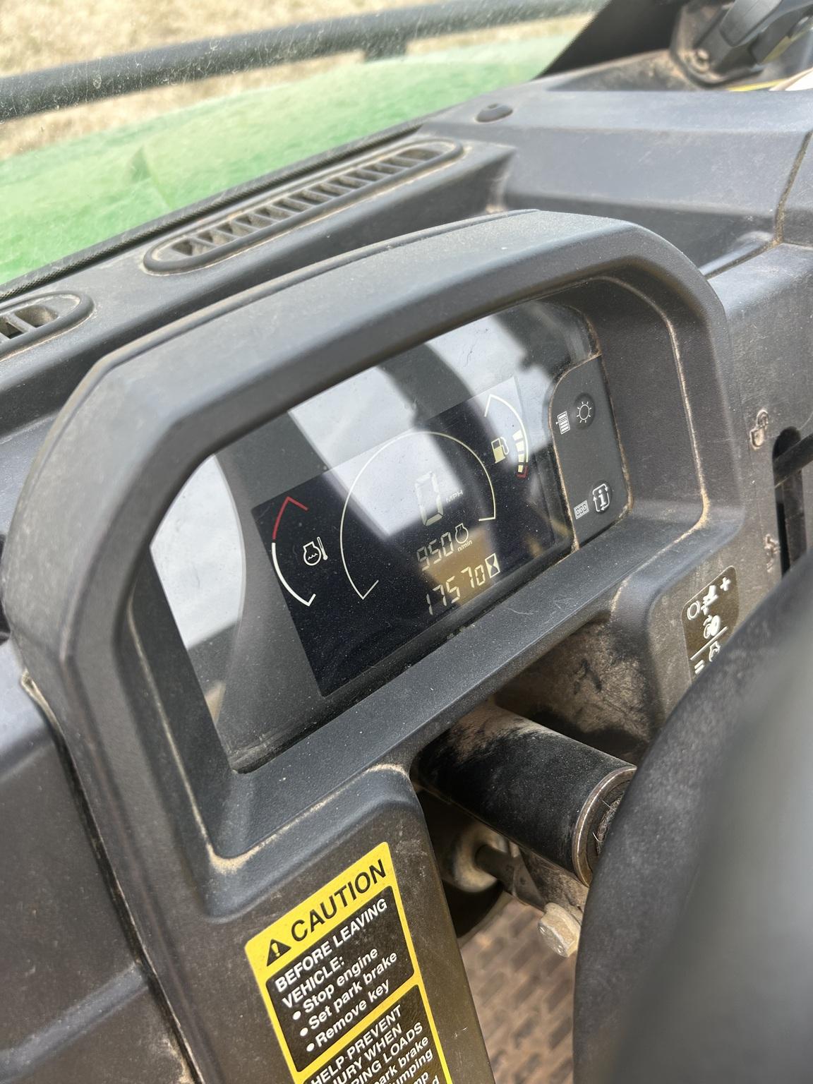 2019 John Deere XUV 835M Image