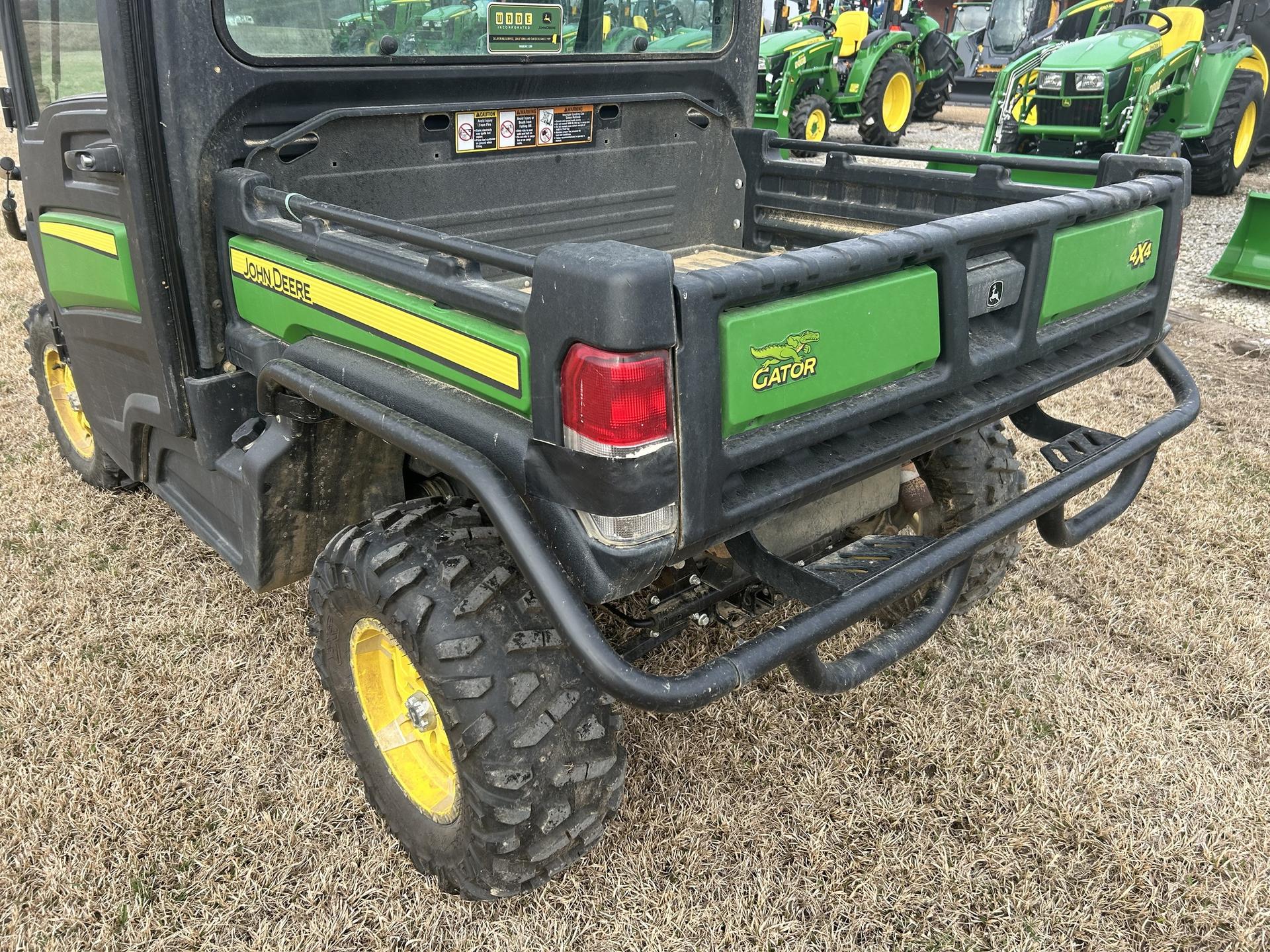 2019 John Deere XUV 835M Image