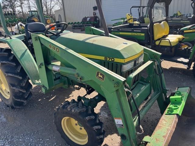 1995 John Deere 870 Image