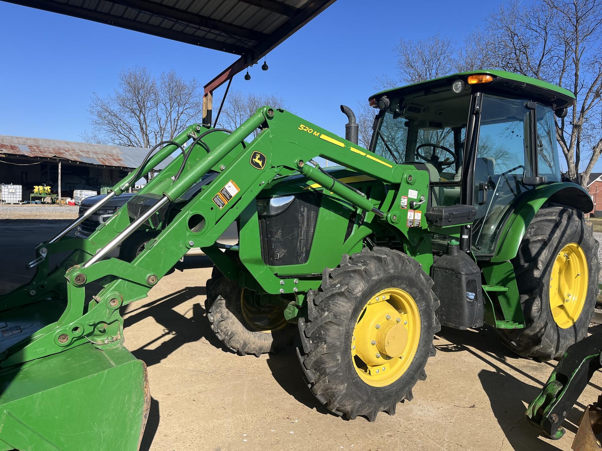 2020 John Deere 5100E Image