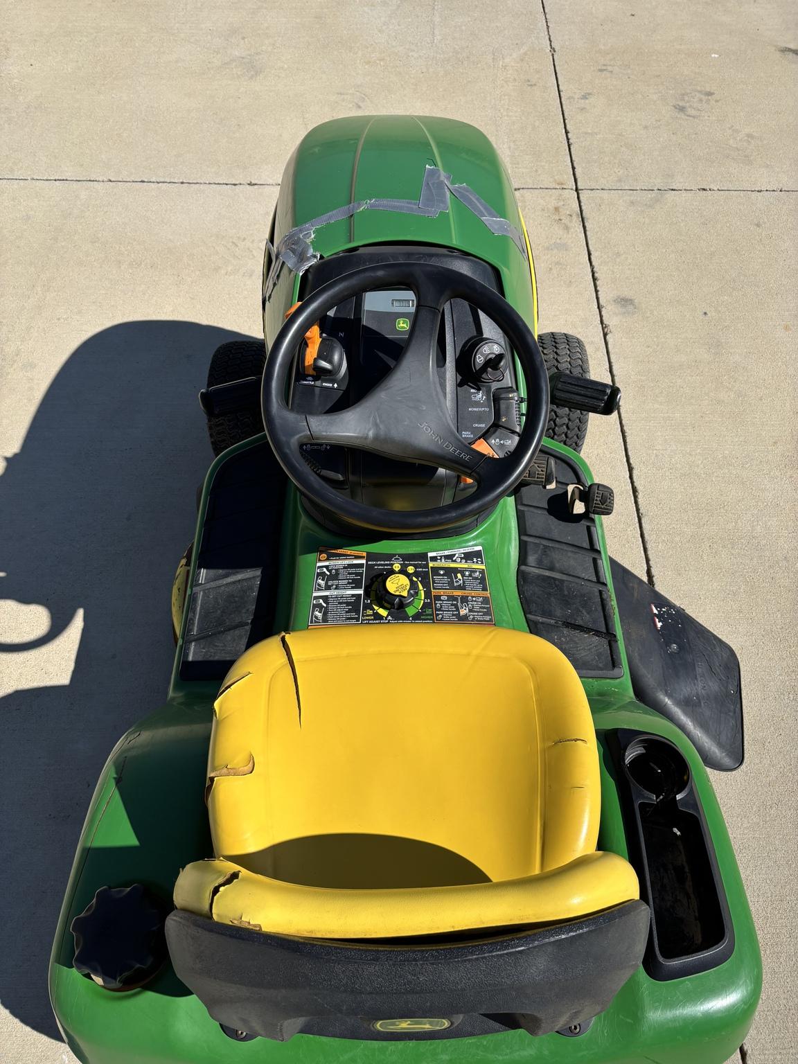 2010 John Deere X300 Image