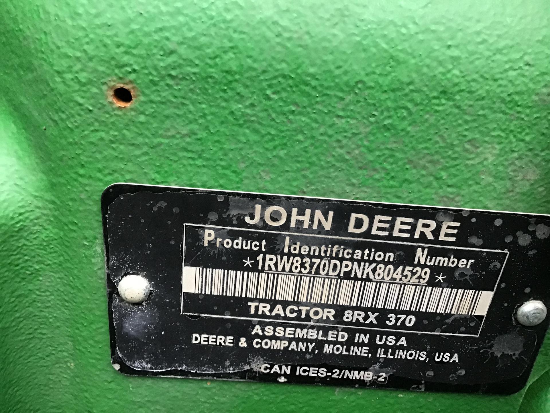 2022 John Deere 8RX 370