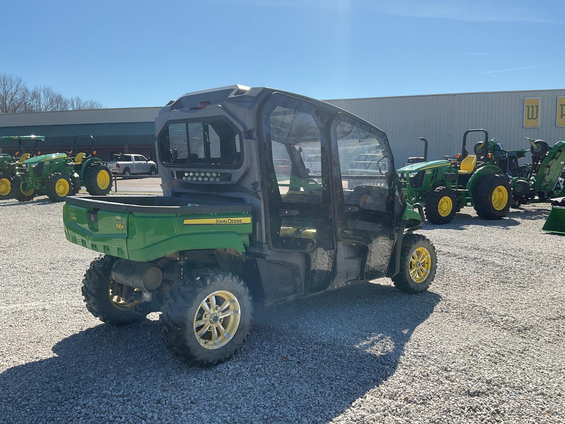 2017 John Deere XUV 590i Image