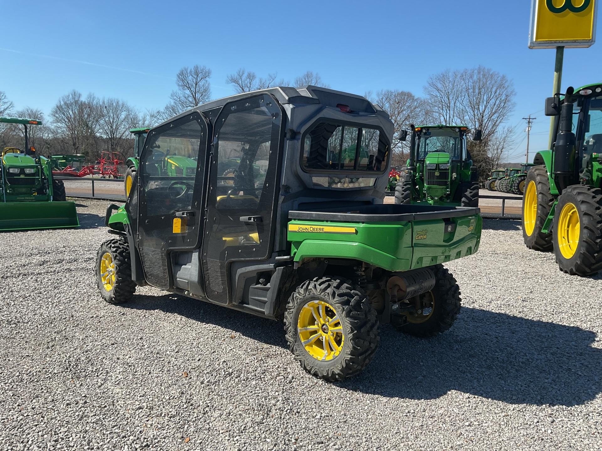 2017 John Deere XUV 590i Image