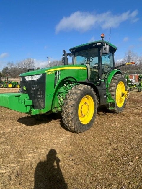 2016 John Deere 8270R Image