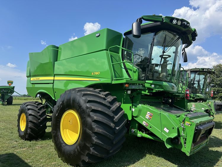 2023 John Deere S780