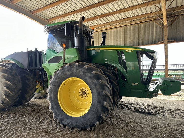 2018 John Deere 9520R