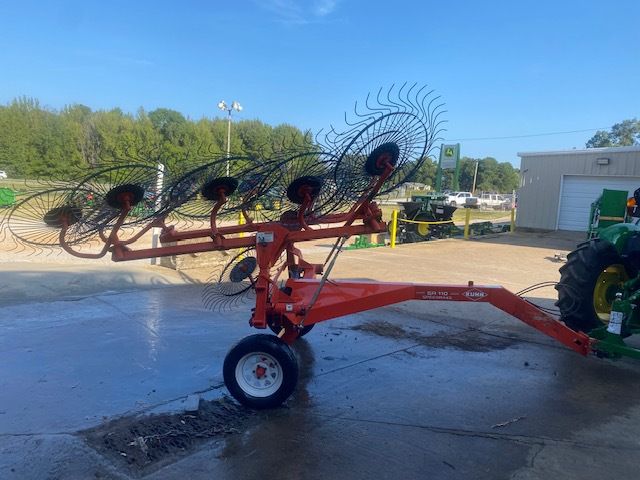 2018 Kuhn SR110 RAKE