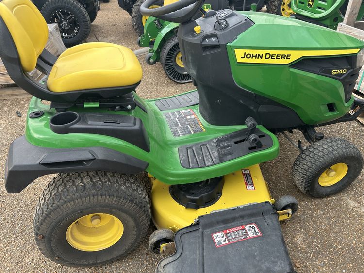 2021 John Deere S240 Image