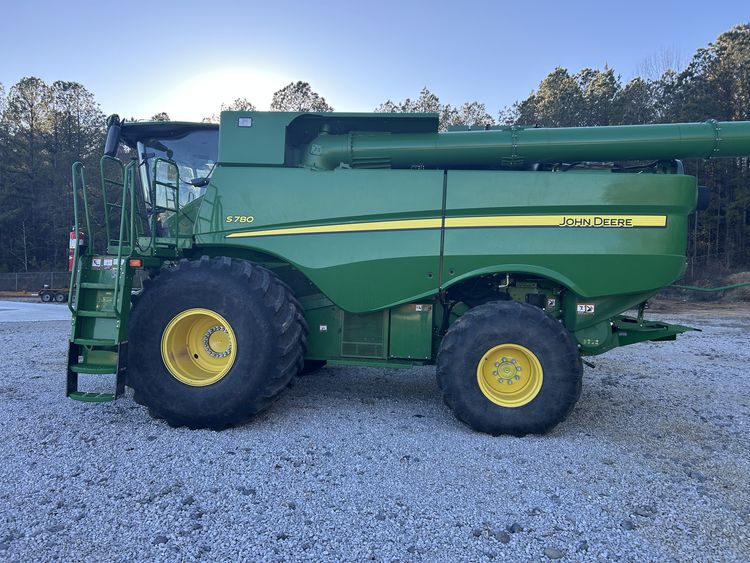 2021 John Deere S780 Image