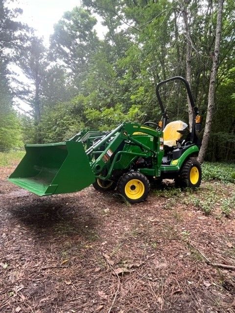 2023 John Deere 1025R