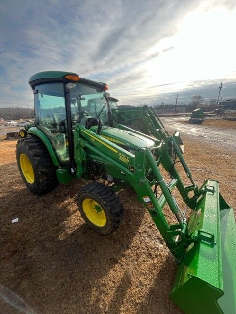 2022 John Deere 4066R Image