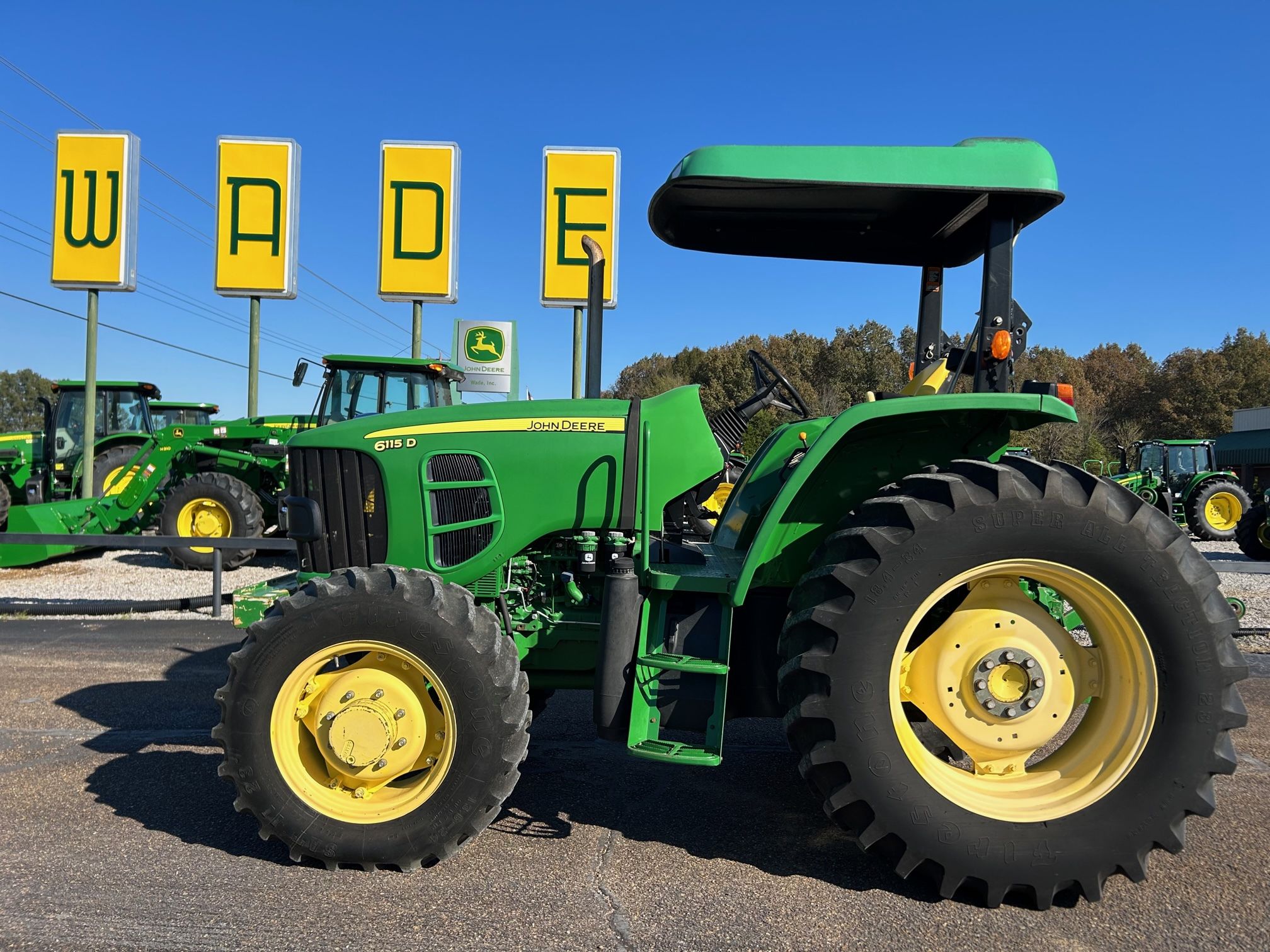 2012 John Deere 6115D