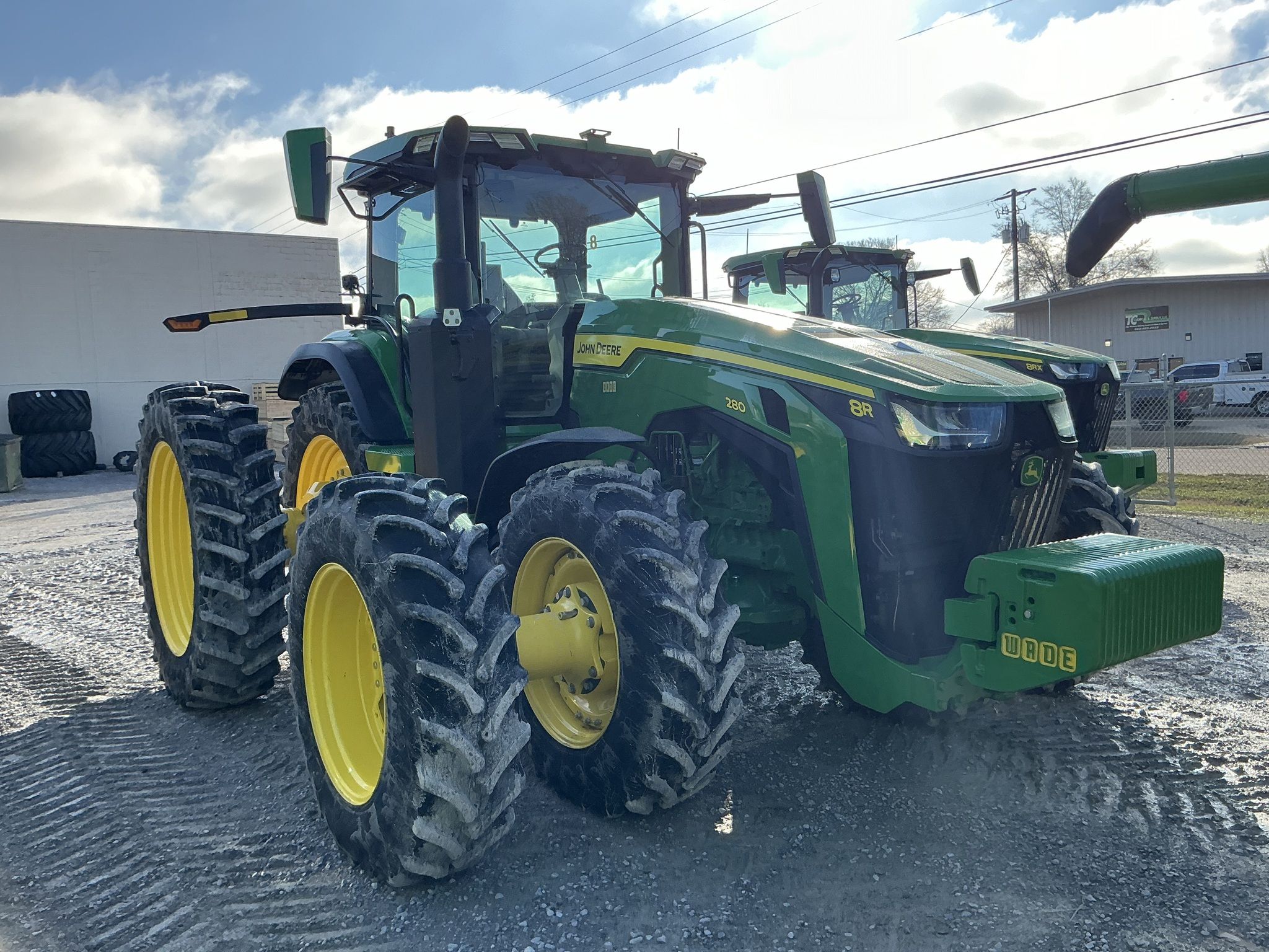 2023 John Deere 8R 280 Image