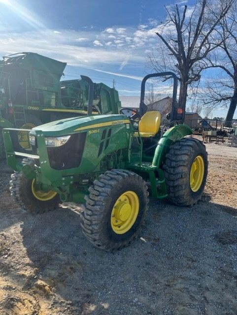 2022 John Deere 5055E Image