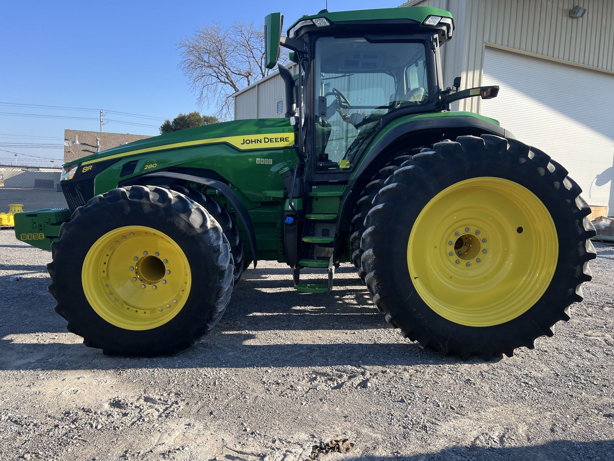 2023 John Deere 8R 280