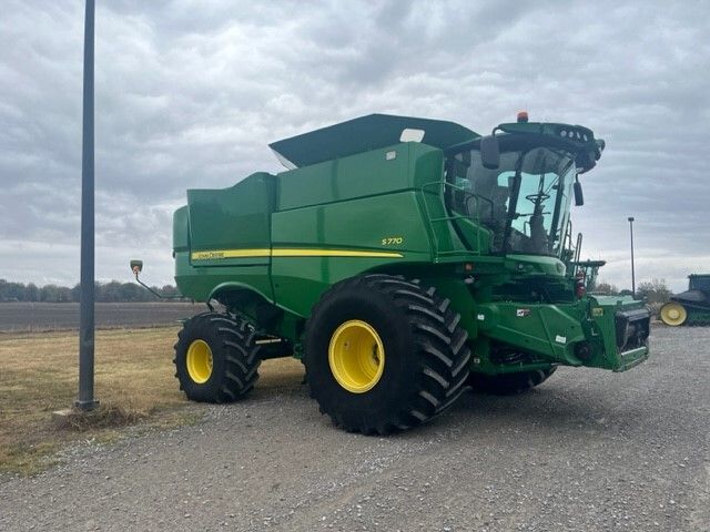 2022 John Deere S770