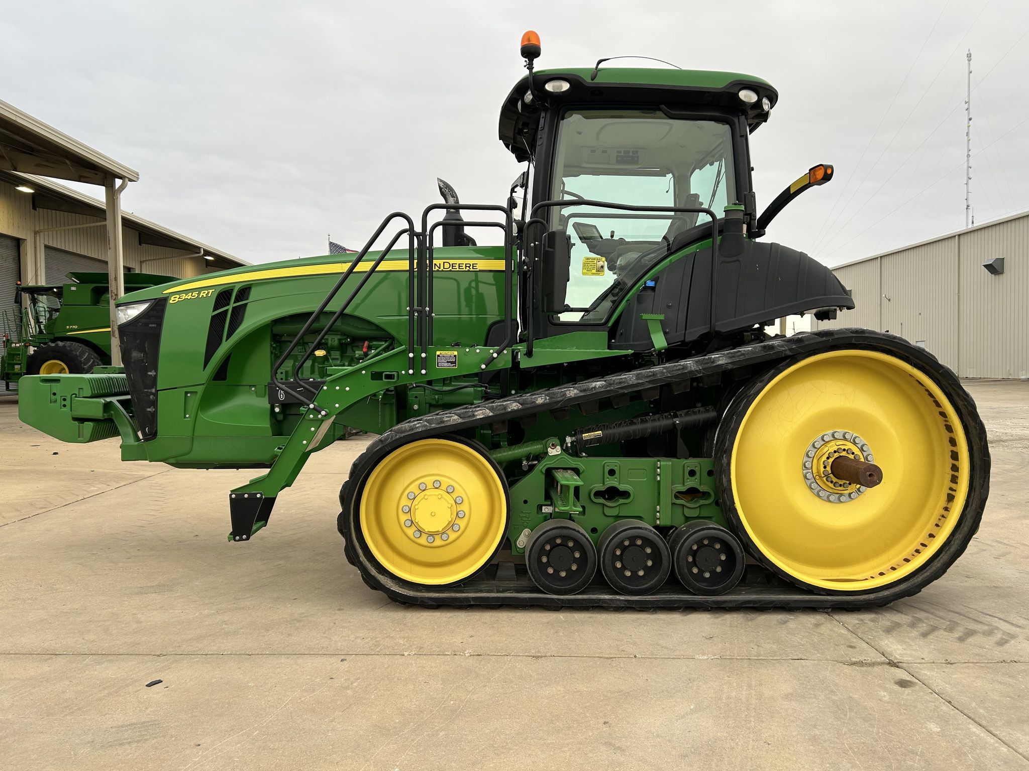 2019 John Deere 8345RT Image