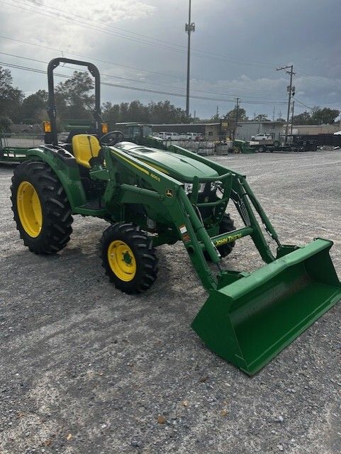 2022 John Deere 4052M Image