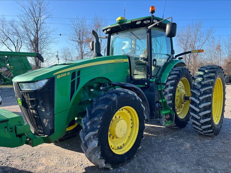 2016 John Deere 8295R Image