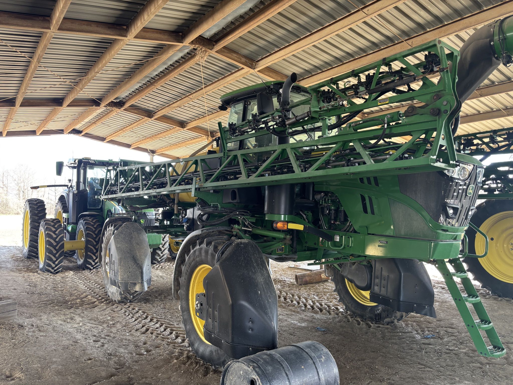 2023 John Deere R4023 Image