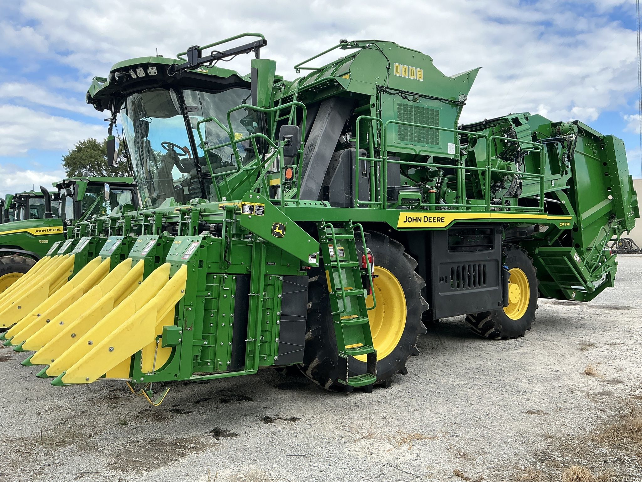 2022 John Deere CP770