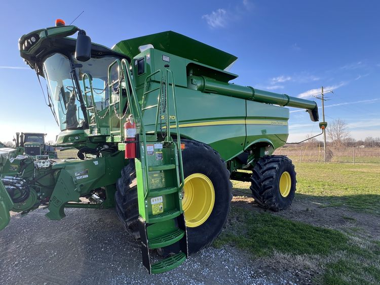 2019 John Deere S770 Image