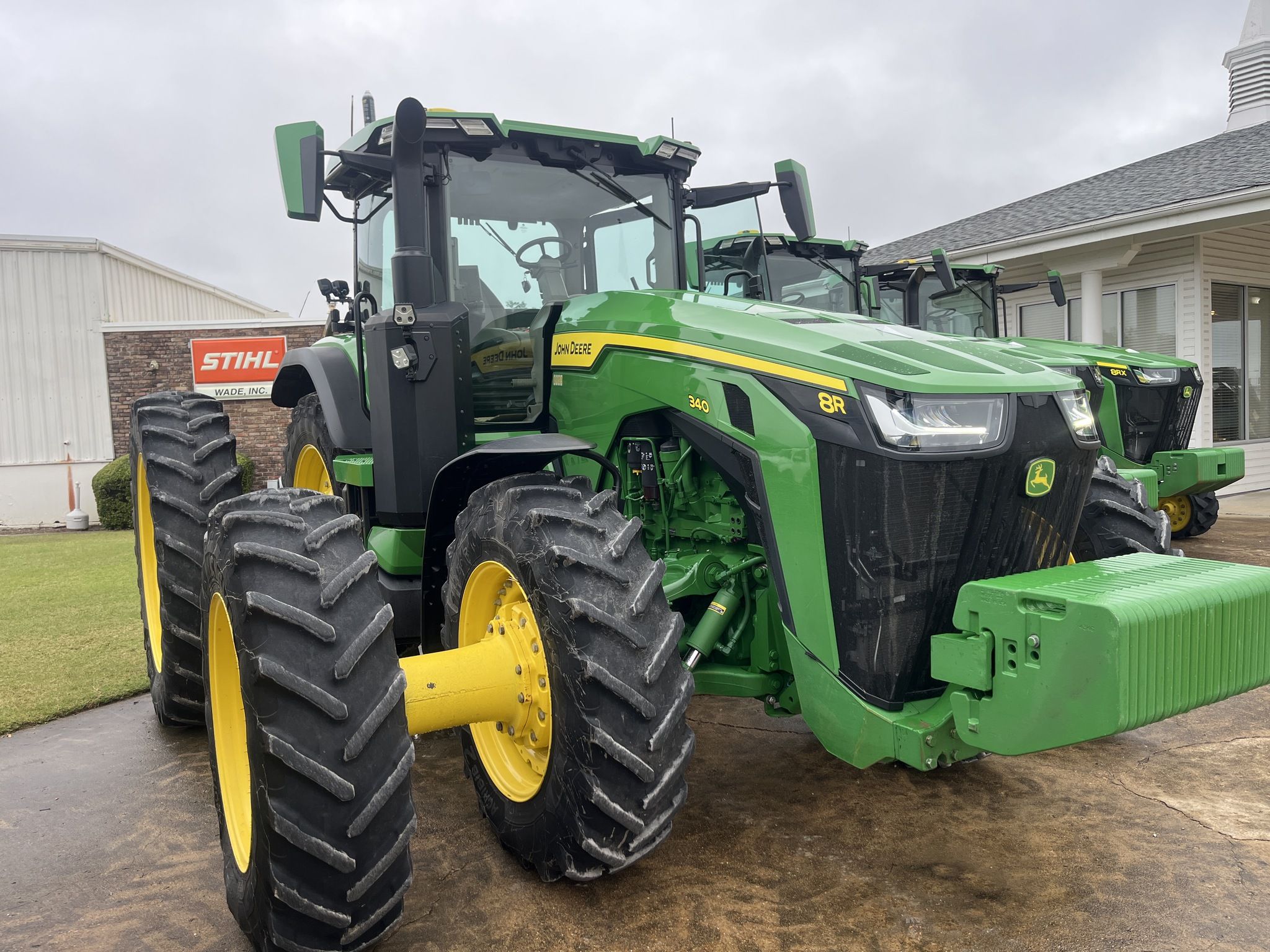 2023 John Deere 8R 340 Image